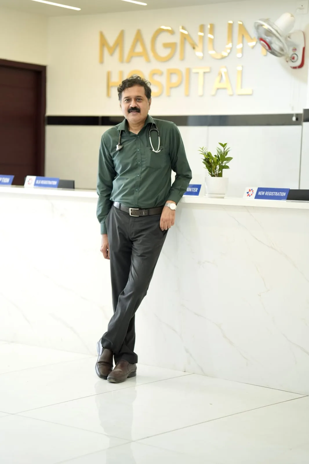 Dr. Mahadevan R, Chief Consultant Cardiothoracic Surgeon, at Magnum Hospital